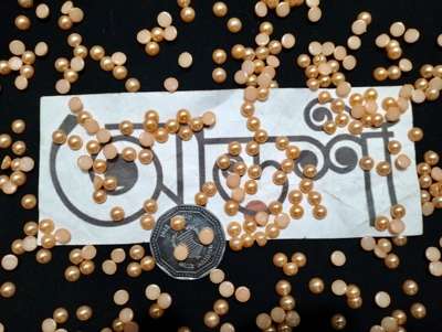 হাফ পার্ল - গোল্ডেন - লাইট