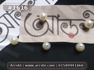 পুতি - অফ হোয়াইট - মিডিয়াম