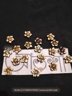 কাঠ গহনা