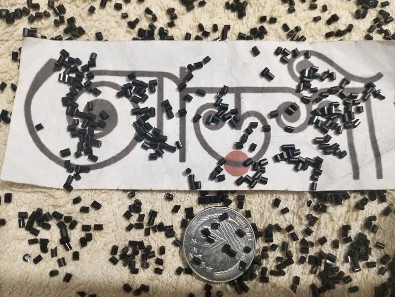 পুতি - পাইপ - কালো