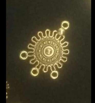 মেটাল - ঝুমকা